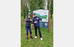 Bravo à Franck !💪👍🏻⛳️🏌‍♀️
Après une partie très sympathique, il a largement dominé la partie et gagné 4/3!
Nous avons eu la chance de jouer le temps de l'accalmie : pluie avant et après !😁
Aux suivants!